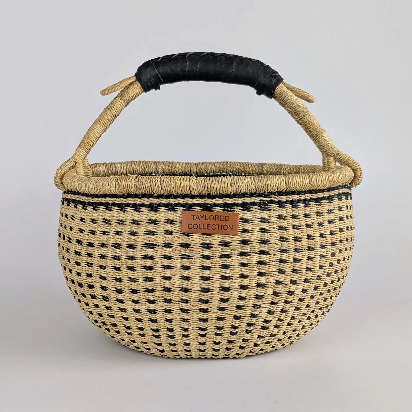 Black Doa Dot Bolga Basket Large