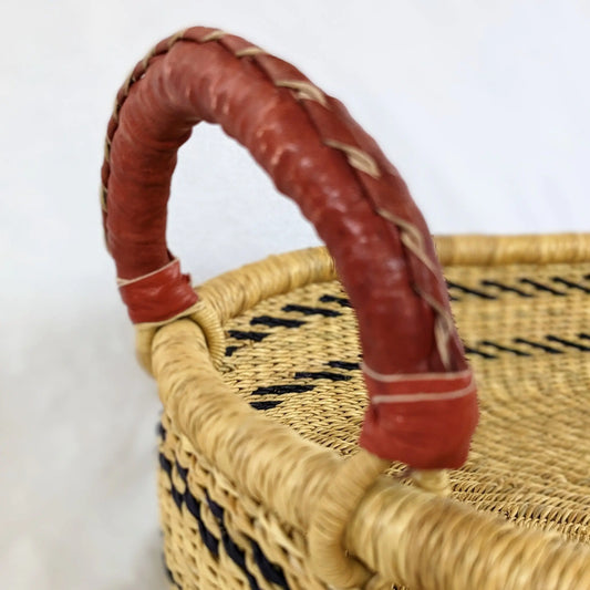 Mto Changing Basket Leather Handles The Taylored Collection