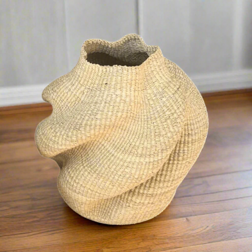 Artistic Wave Vase - Medium