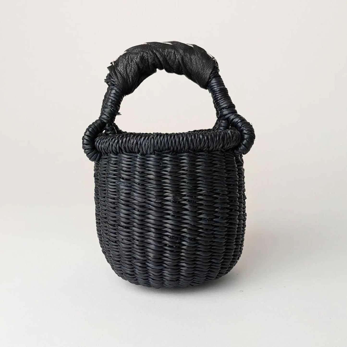 Black Mini Basket - Black Leather The Taylored Collection