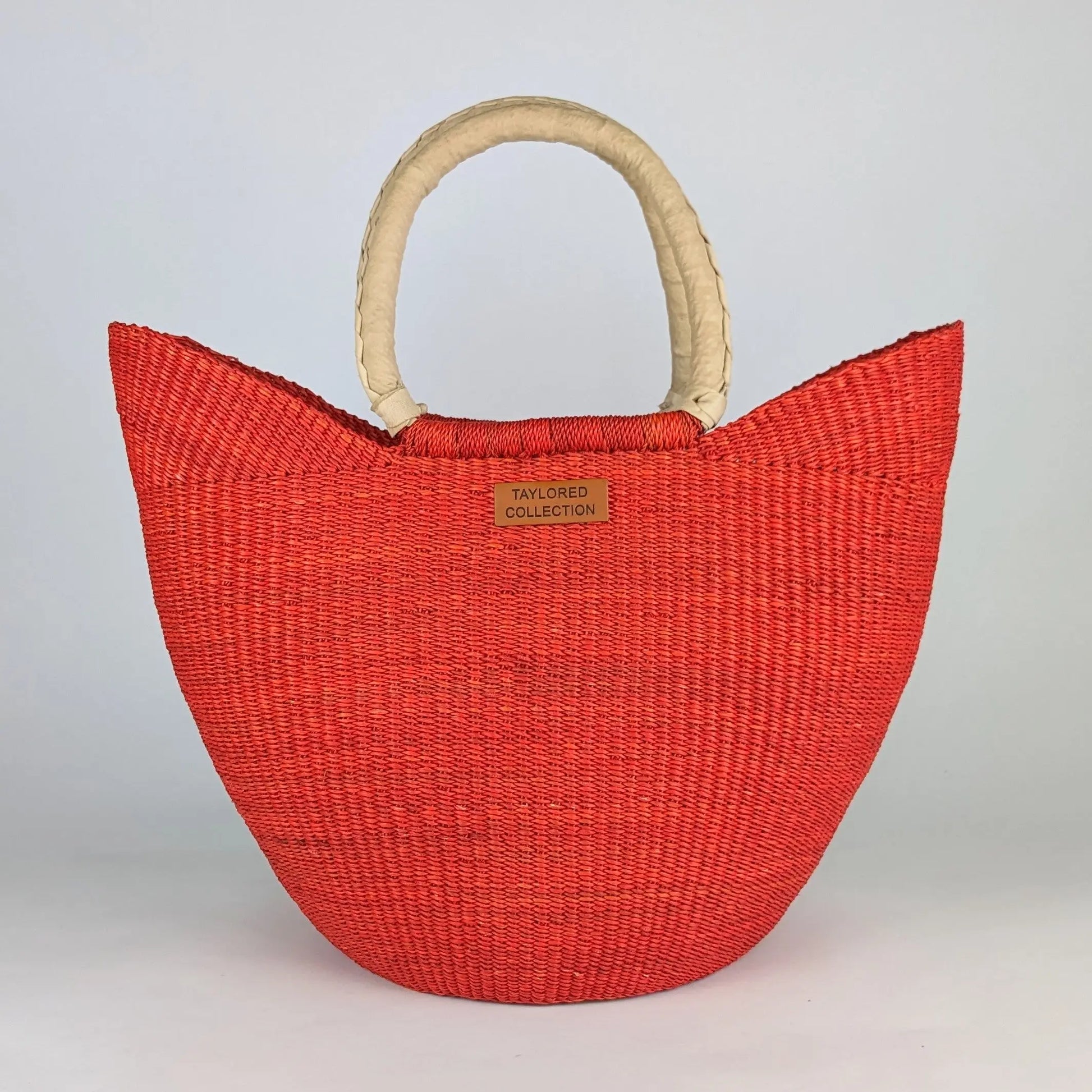 Grand Nyra Resort Bag The Taylored Collection