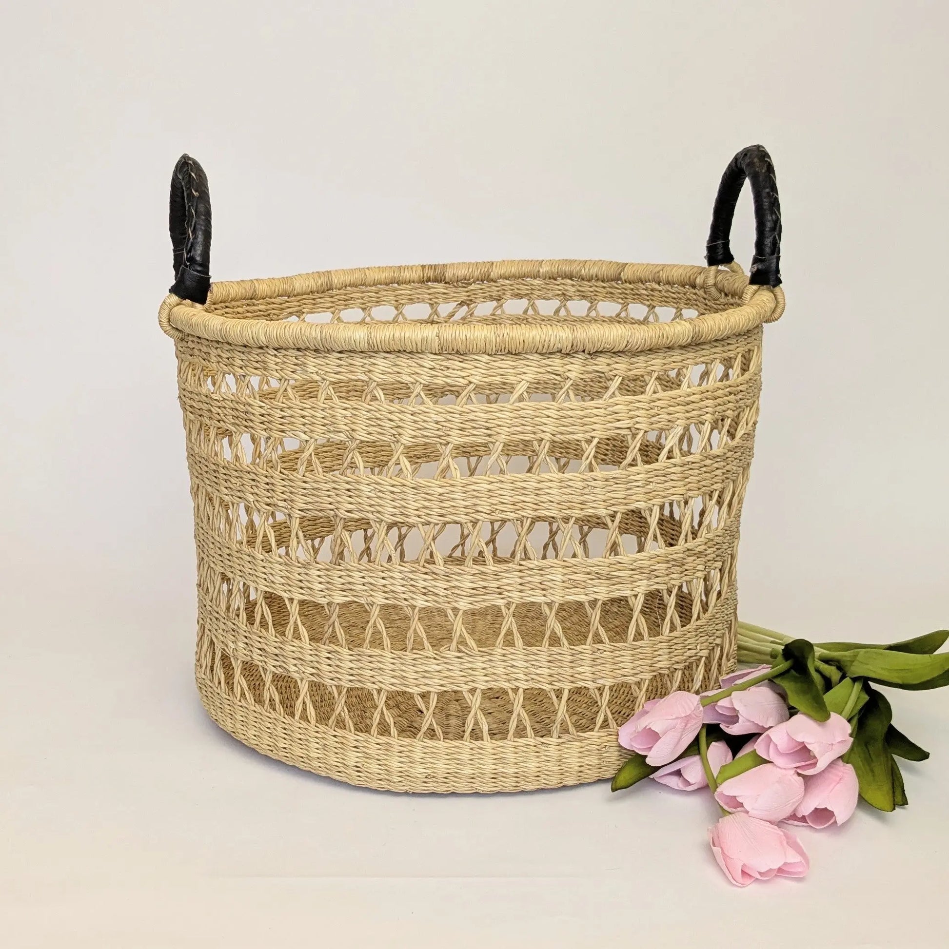 Natural Hamper Large The Taylored Collection