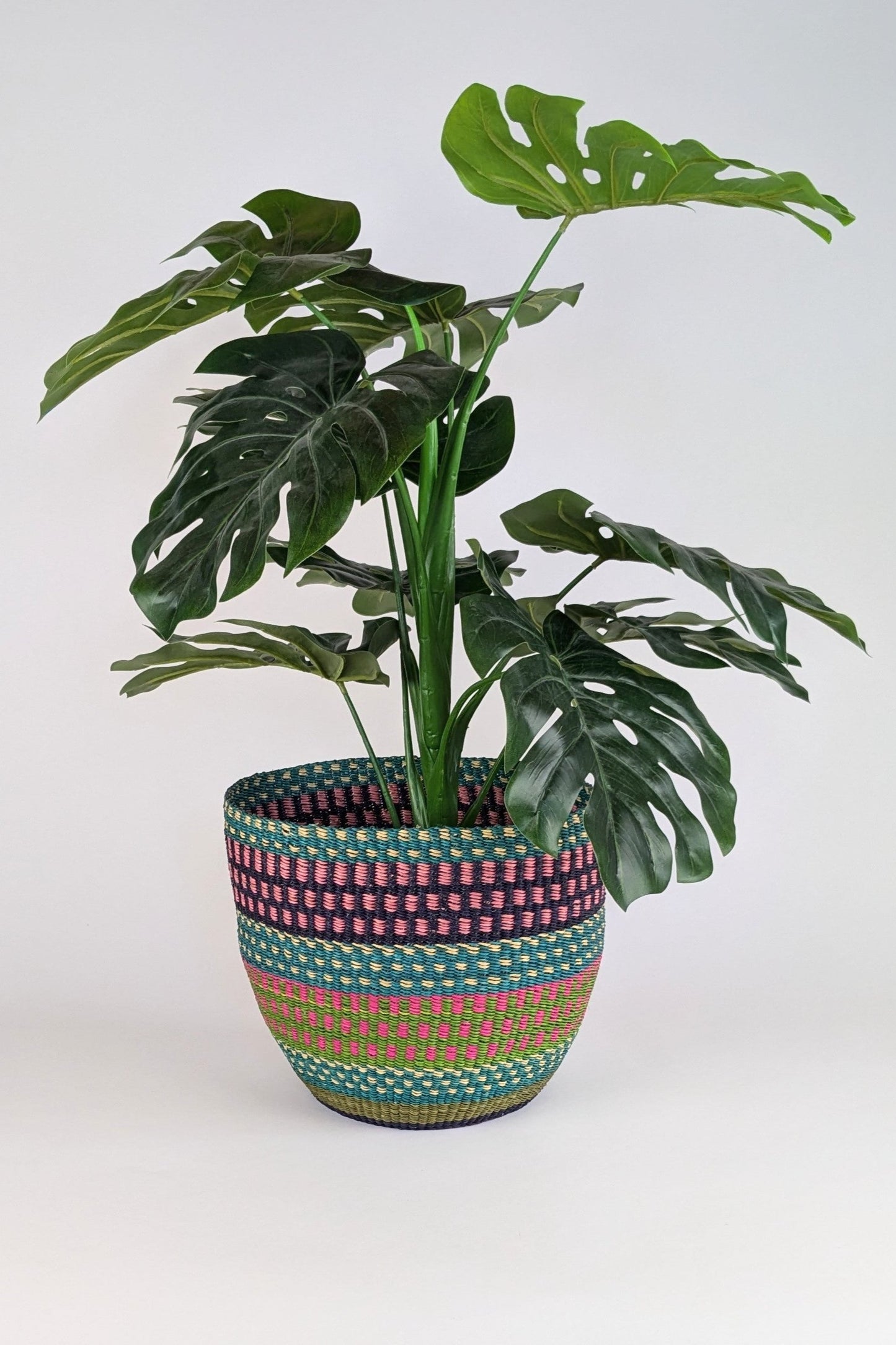 Mea Large Woven Planter