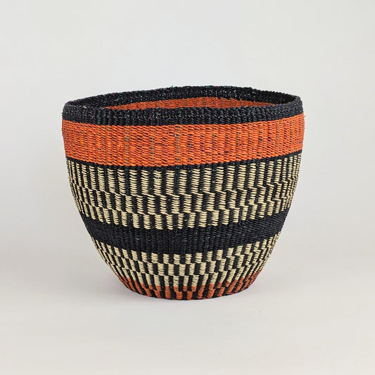 Vuli X-Large Woven Planter