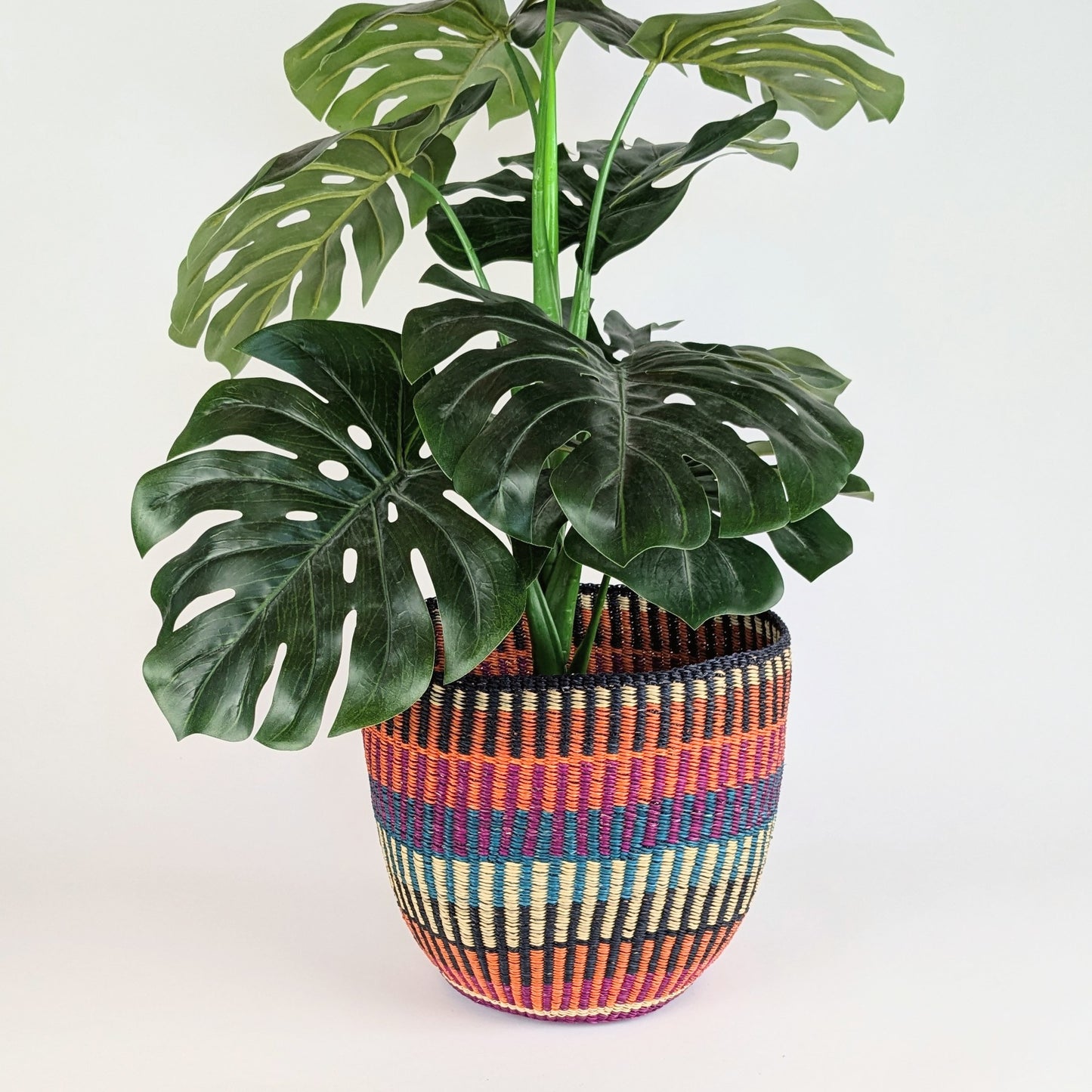 Joto Large Woven Planter