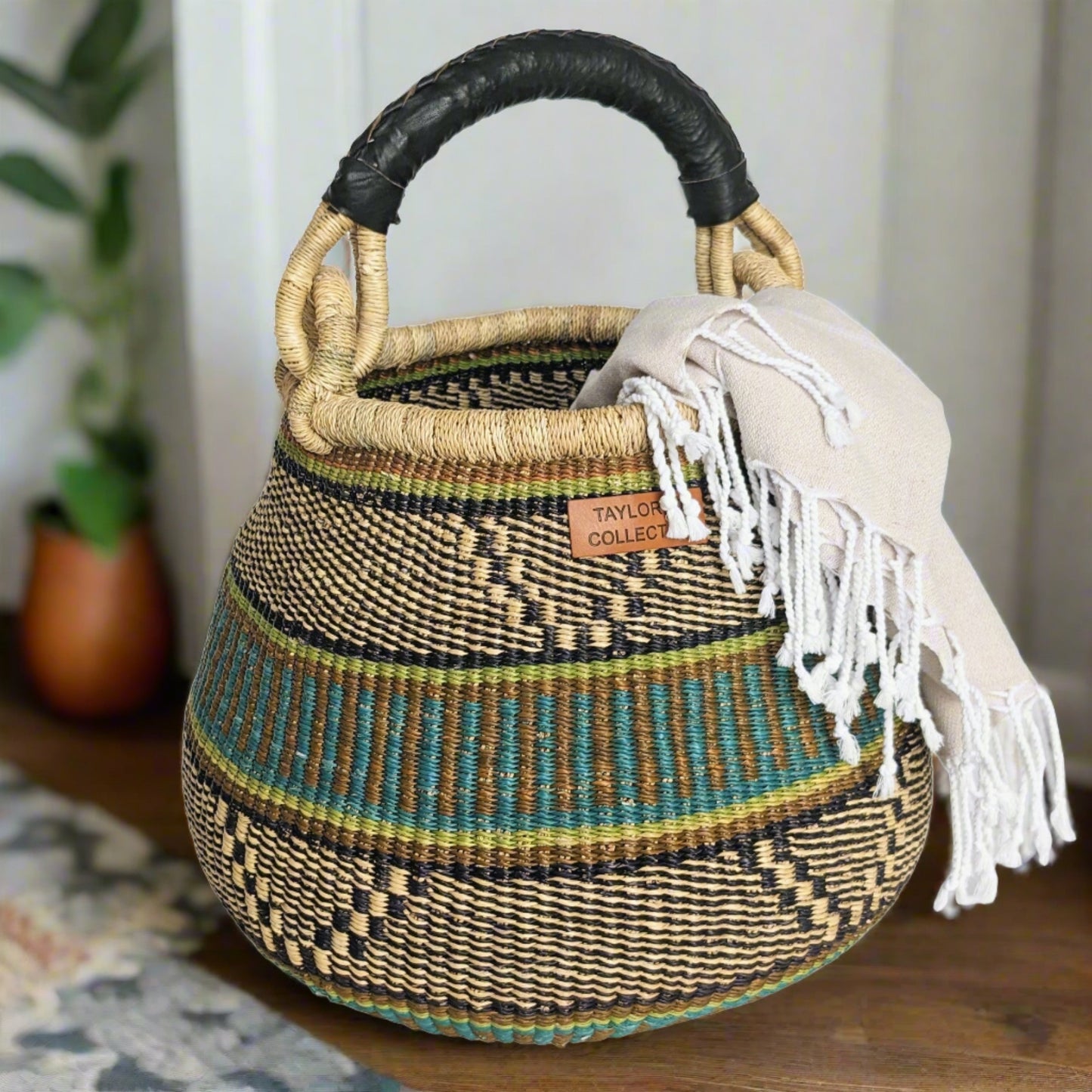 Sojo Bell Basket