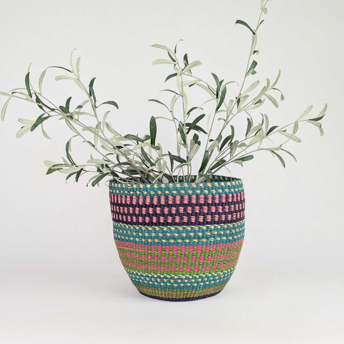 Mea Large Woven Planter